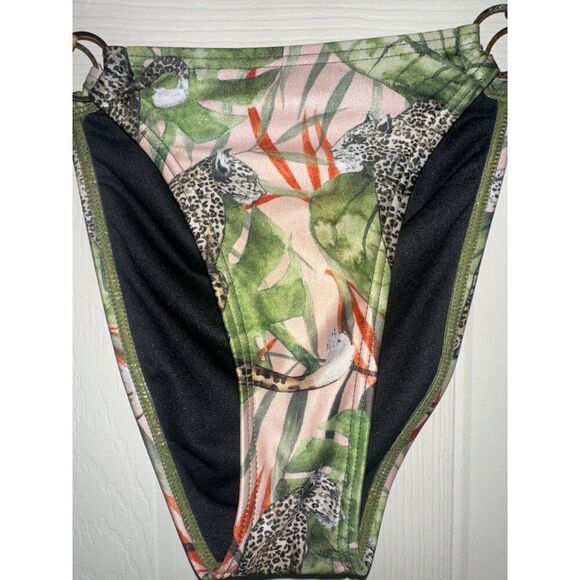 South Beach Safari Bikini Set Size 4 - Picture 6 of 16